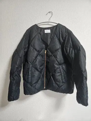 DOUX ARCHIVES 블랙 퀼팅 자켓