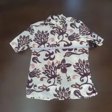 Coconut Juice 카리유시 의류 LL 꽃무늬