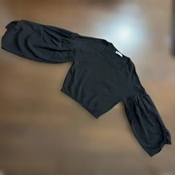 [ 새상품급 ] ZARA KNIT 자라 블랙 벌룬 슬리브 상의 M