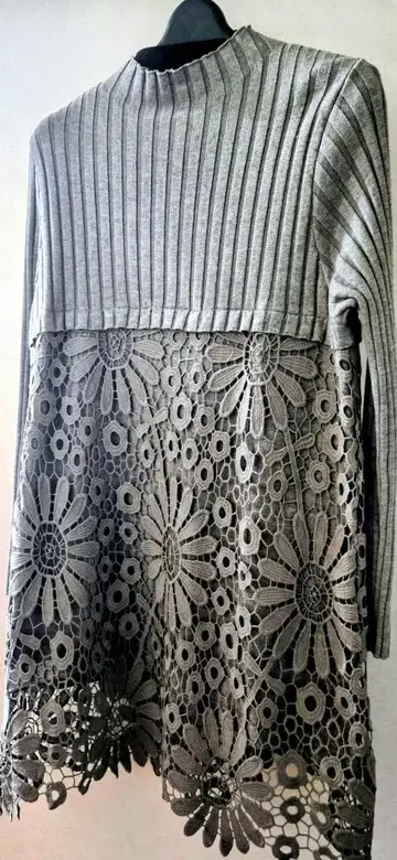 그레이 리브 레이스 튜닉