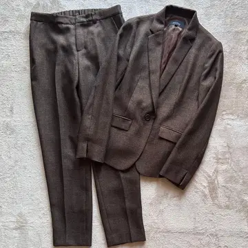 컨디션 최상 untitled 수트 셋업 셋업 비즈니스 정장 사이즈 2