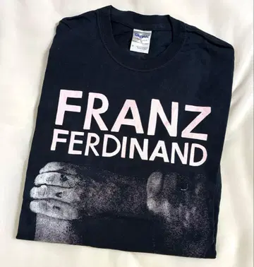 프란츠 페르디난트 블랙 T셔츠