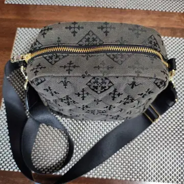 러셋, 모노그램 패턴 그레이 숄더백