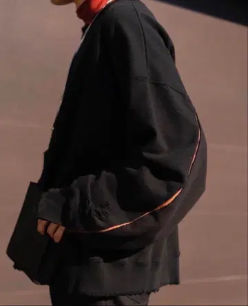 20ss stein DOUBLE PATTERN REBUILD SWEAT