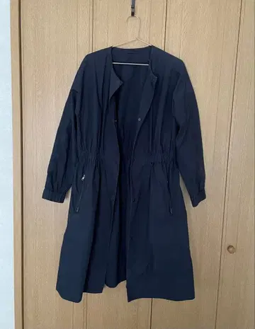MACPHEE * 맥피 네이비 얇은 소재 코트 겉옷