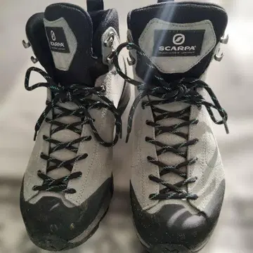 SCARPA 등산화