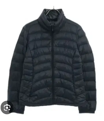 유니클로 울트라 라이트 다운 자켓 블랙 XL 사이즈