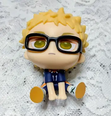 큐룽하게 쳐다보는 포즈 카라스노 고교 츠키시마 케이 츳키 피규어