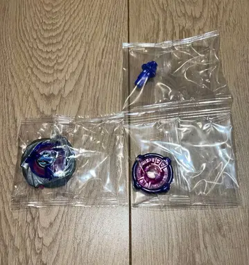 베이블레이드 X 샤크 스케일 4-50UF