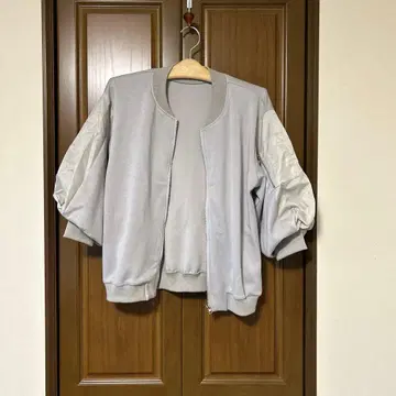 그레이 벌룬 슬리브 자켓 프리 사이즈