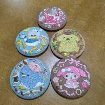 산리오 자수 캔뱃지 5세트