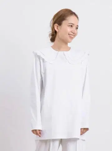 yori 스캘럽 칼라 긴팔 블라우스 화이트