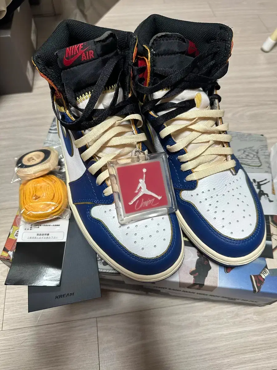 [265] Union x Jordan 1 Blue Toe Near Mint Used