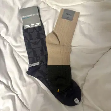[ 미사용 새상품 ] 엠포리오 아르마니 Tabio 양말 세트