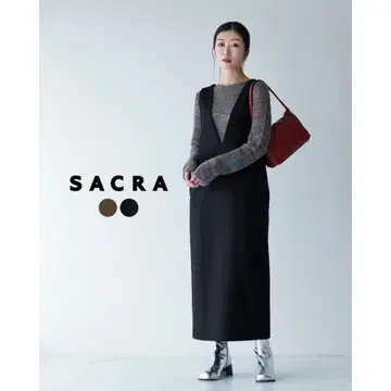 SACRA 38 올리브색 V넥 롱 스커트