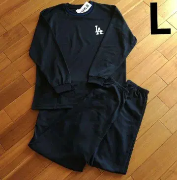 새상품 다저스 MLB 남성용 셋업 L 사이즈