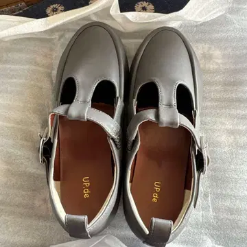 UP.de T 스니커즈 밑창 스트랩 슈즈