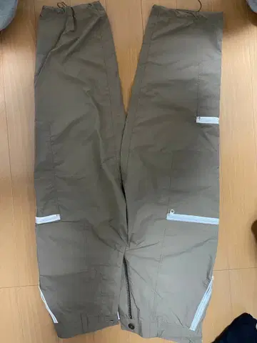 CORONA 베이지 워크 팬츠 M 사이즈