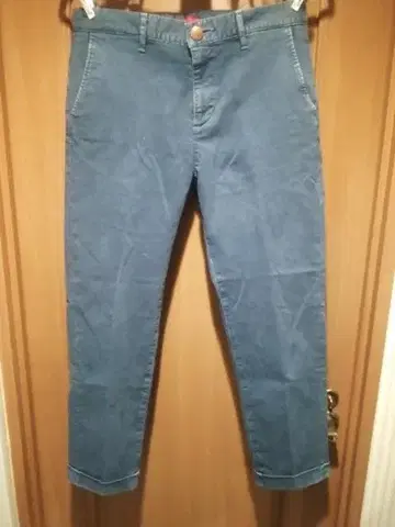 RED CARD 앤티크 가공 스트레치 크롭 치노 팬츠