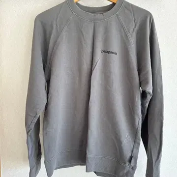 patagonia 트레이닝복 S 그레이 여성도