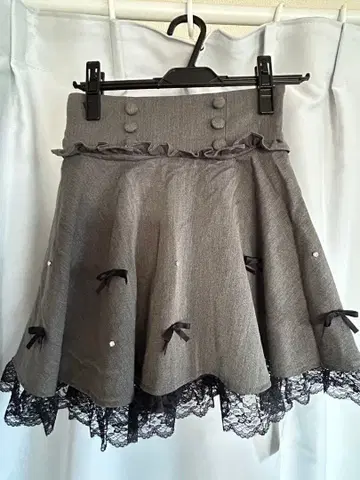 피움 리본 비쥬 도리 플레어 스커트