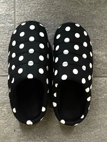 subu SUBU 샌들 도트 0 사이즈 22.5~23