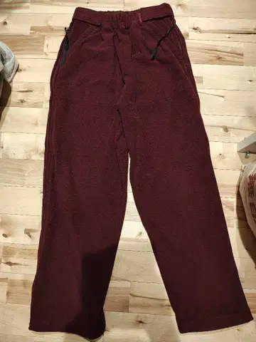 버건디 플리스 팬츠 폴라테크