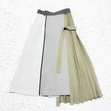 새상품급 UNITED TOKYO 플리츠 스위칭 아지메 스커트 S