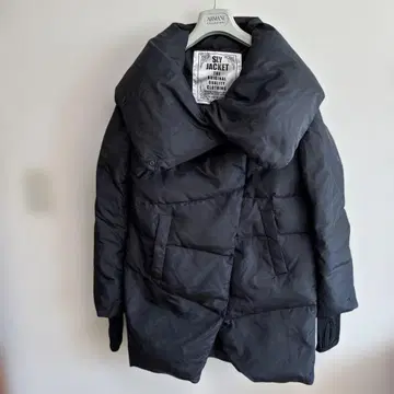 SLY 볼륨 옷깃 다운 코트 블랙 ML 롱 따뜻한 방한 스타일리시