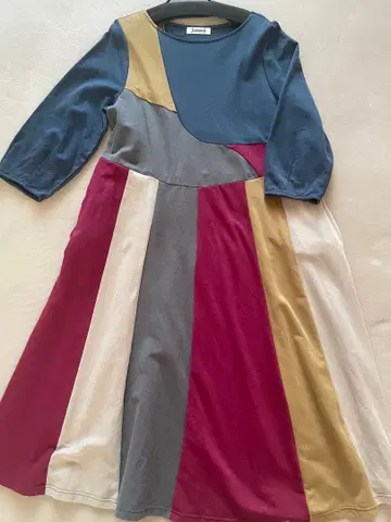 호코모모라 원피스