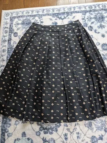 2024년/엠즈 그레이시 스커트 38