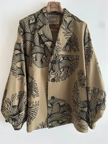 Nemeth 네메스 로프 자켓