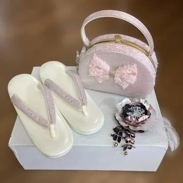 일본 의류 핑크 리본 핸드백과 일본 나막신 세트