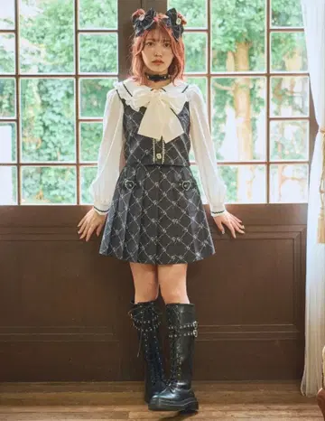 Ank Rouge 모노그램 패턴 셋업