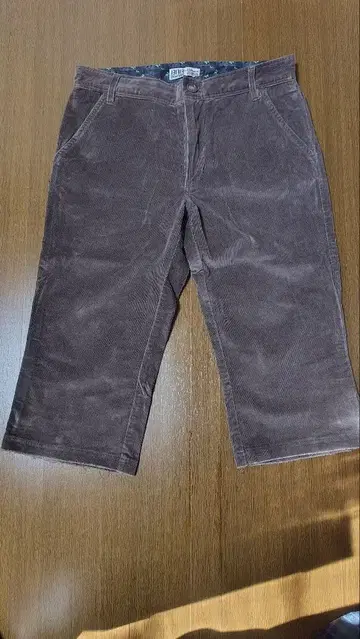 봄버 브라운 코듀로이 팬츠