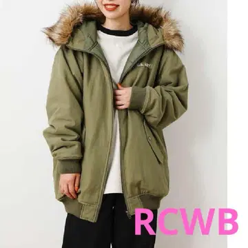 로데오 크라운 (WEB 한정판) 후드 인조 모피 패딩 블루종