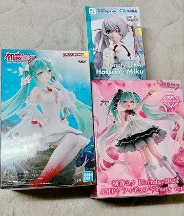 하츠네 미쿠 피규어 3종 세트