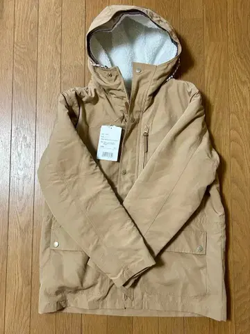 마운틴 파카 아우터 L 사이즈 미사용 새상품