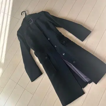 유나이티드 애로우즈 코트