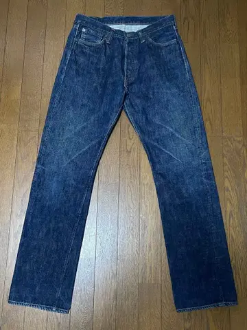 2004년 한정판 풀카운트 D501XX W31