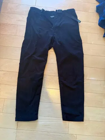 Wild Things 블랙 코듀로이 팬츠