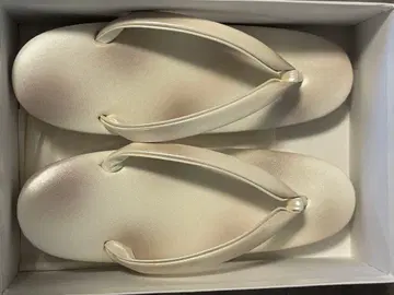 아이보리 조리 합성 피혁