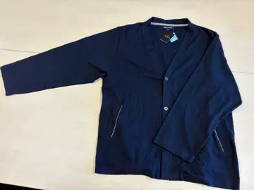 Aquascutum 네이비 가디건