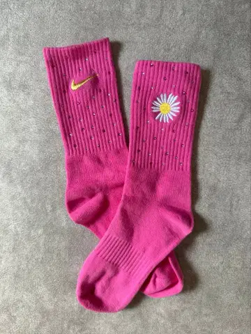 nike 꽃무늬 반짝이 삭스 스와로브스키 장식 양말