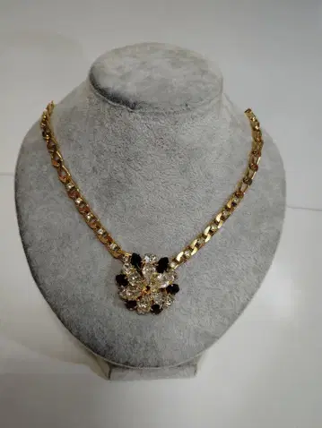 골드 체인 블랙 크리스탈 목걸이 반짝이는 초커 새상품급