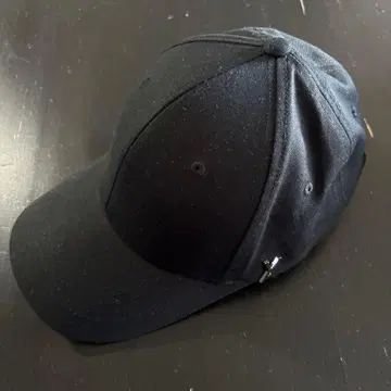 미사용 새상품 VARZAR 496 스터드 로고 야구 모자 한국 모자