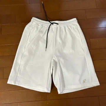 리자드 히카루 화이트 숏팬츠 M
