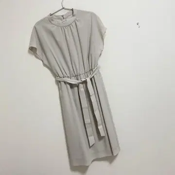 언타이틀 원피스 슬리브리스 세레모니