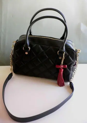 미사용 블랙 renoma 레노마 천연 가죽 퀼팅 핸드백 숄더 프린지 참