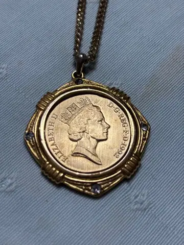엘리자베스 여왕 2 페니 코인 목걸이